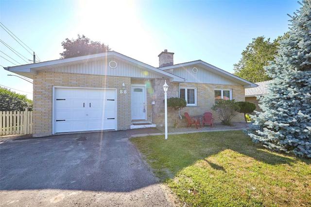 88 Marshall St, House detached with 3 bedrooms, 2 bathrooms and 4 parking in Barrie ON | Image 1