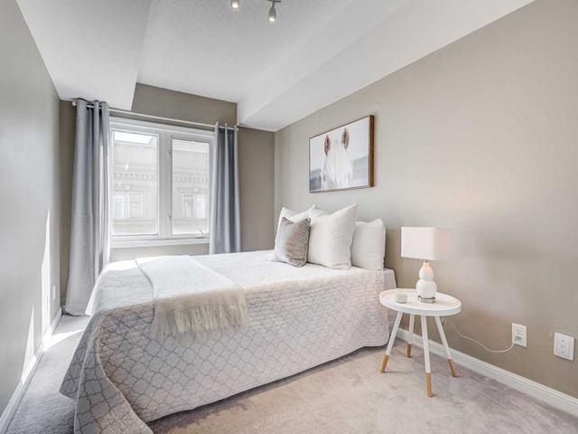 th12 - 88 Carr St St, Townhouse with 2 bedrooms, 2 bathrooms and 1 parking in Toronto ON | Image 7