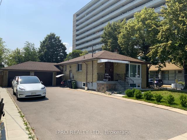 1132 Warden Ave, House detached with 3 bedrooms, 2 bathrooms and 8 parking in Toronto ON | Image 7