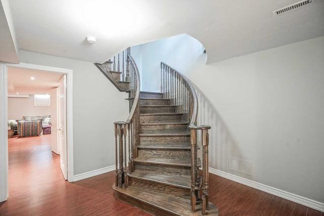 109 Golden Tulip Cres, House detached with 5 bedrooms, 7 bathrooms and 7 parking in Markham ON | Image 25