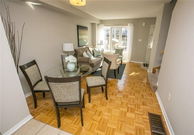 105 Weston Rd, Townhouse with 2 bedrooms, 3 bathrooms and 1 parking in Toronto ON | Image 6