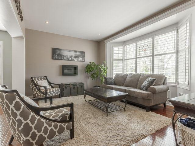 857 Audley Rd S, House detached with 4 bedrooms, 3 bathrooms and 2 parking in Ajax ON | Image 3