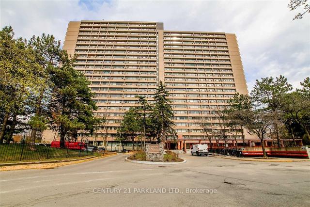 604 - 100 Leeward Glwy, Condo with 3 bedrooms, 2 bathrooms and 1 parking in Toronto ON | Image 2