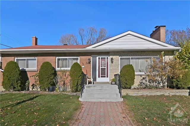 455 Dovercourt Avenue, House detached with 4 bedrooms, 2 bathrooms and 3 parking in Ottawa ON | Image 3