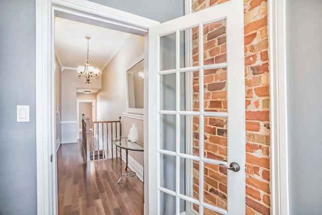 34 Rolyat St, House attached with 3 bedrooms, 2 bathrooms and 2 parking in Toronto ON | Image 17