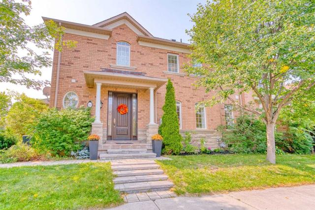 260 Grayling Dr, House attached with 3 bedrooms, 4 bathrooms and 3 parking in Oakville ON | Image 12