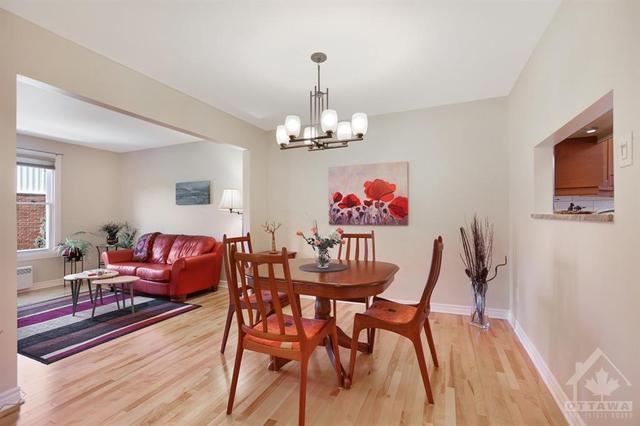12 Moorside Private, Townhouse with 3 bedrooms, 3 bathrooms and 2 parking in Ottawa ON | Image 11