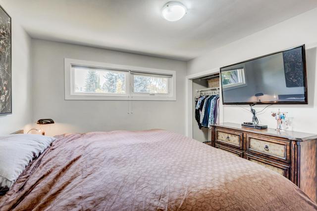 10 Mayfair Road Sw, House detached with 4 bedrooms, 2 bathrooms and 3 parking in Calgary AB | Image 33
