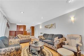 12 Hope Cres, House detached with 4 bedrooms, 3 bathrooms and 8 parking in Belleville ON | Image 9