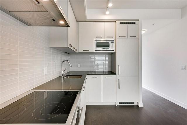 s-809 - 120 Bayview Ave, Condo with 2 bedrooms, 2 bathrooms and 1 parking in Toronto ON | Image 6