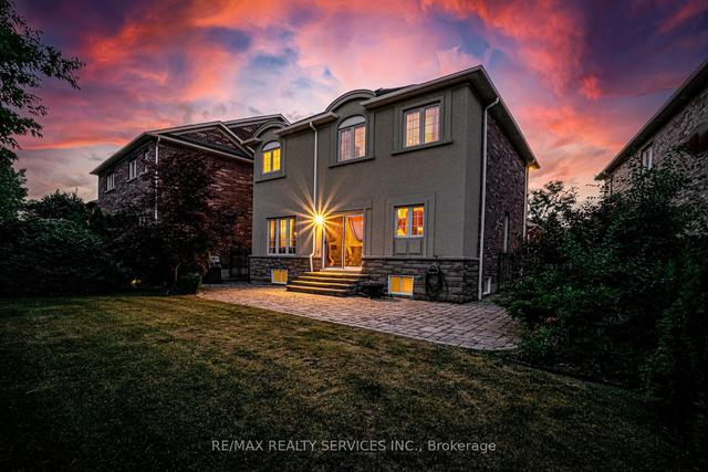 11 Belleville Dr, House detached with 4 bedrooms, 5 bathrooms and 4 parking in Brampton ON | Image 11