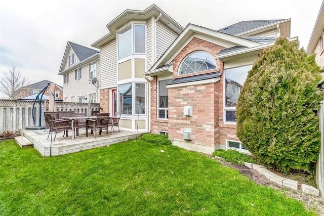 665 Irving Terr, House detached with 3 bedrooms, 4 bathrooms and 3 parking in Milton ON | Image 32