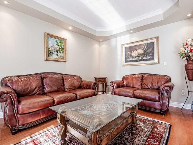 29 Coin St, House detached with 4 bedrooms, 3 bathrooms and 4 parking in Brampton ON | Image 6