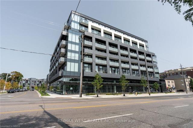 315 - 4208 Dundas Street West Street W, House attached with 2 bedrooms, 2 bathrooms and 1 parking in Toronto ON | Image 32