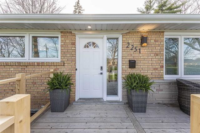 2251 Sunnydale Dr, House detached with 3 bedrooms, 3 bathrooms and 8 parking in Burlington ON | Image 19