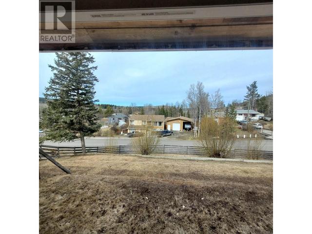6101 Reita Crescent, House detached with 3 bedrooms, 1 bathrooms and null parking in Cariboo L BC | Image 15