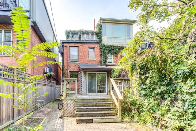 195 Albany Ave, House detached with 3 bedrooms, 2 bathrooms and 0 parking in Toronto ON | Image 16