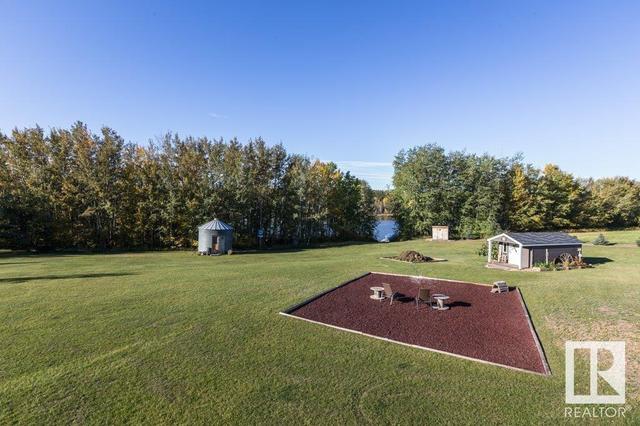 58508 Rr 232, House detached with 3 bedrooms, 2 bathrooms and null parking in Thorhild County AB | Image 7