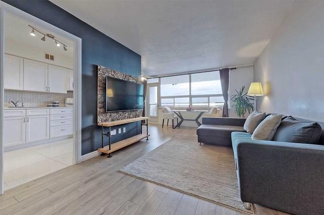 1004 - 1350 York Mills Rd, Condo with 1 bedrooms, 1 bathrooms and 1 parking in Toronto ON | Image 2