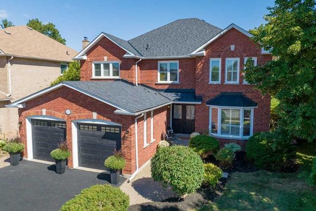 1295 Blackburn Dr, House detached with 4 bedrooms, 4 bathrooms and 4 parking in Oakville ON | Card Image