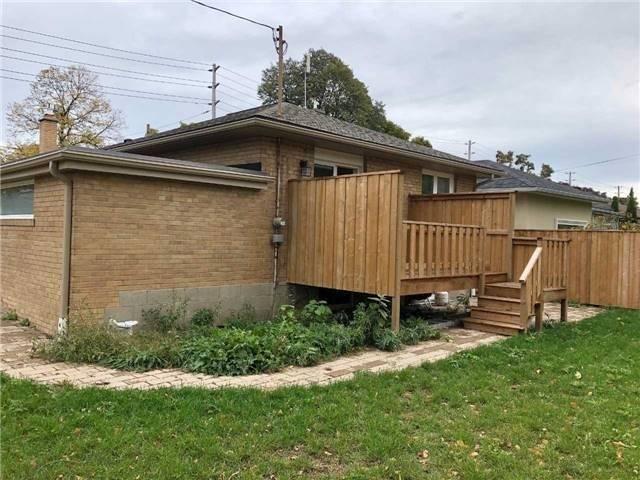 upper - 316 Renforth Dr, House detached with 3 bedrooms, 1 bathrooms and 2 parking in Toronto ON | Image 6