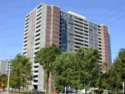 1505 - 3380 Eglinton Ave E, Condo with 2 bedrooms, 2 bathrooms and null parking in Toronto ON | Image 1