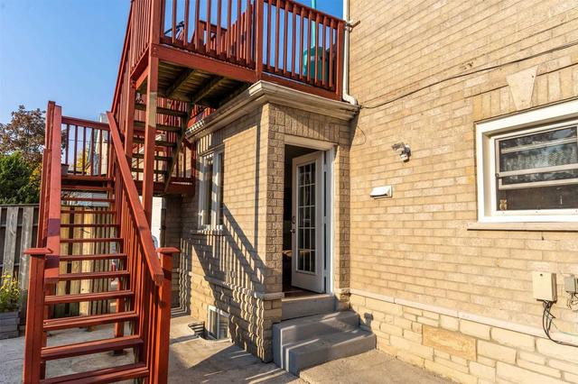 46 Gordon St, House semidetached with 3 bedrooms, 3 bathrooms and 4 parking in Toronto ON | Image 21