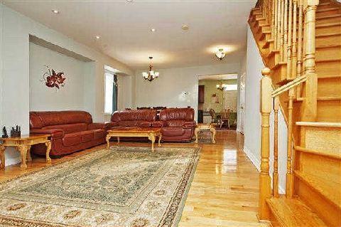 80 Patterson Ave, House detached with 4 bedrooms, 4 bathrooms and 1 parking in Toronto ON | Image 4