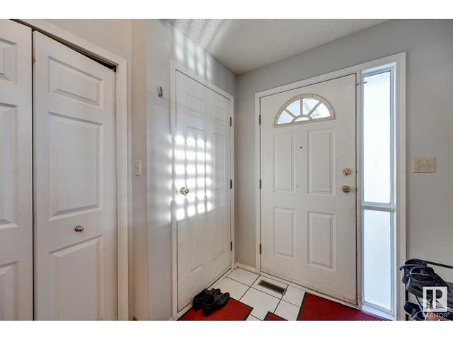 3828 41 St Nw, House detached with 5 bedrooms, 3 bathrooms and null parking in Edmonton AB | Image 27