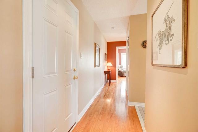 28 - 223 Rebecca St, Townhouse with 2 bedrooms, 4 bathrooms and 2 parking in Oakville ON | Image 38