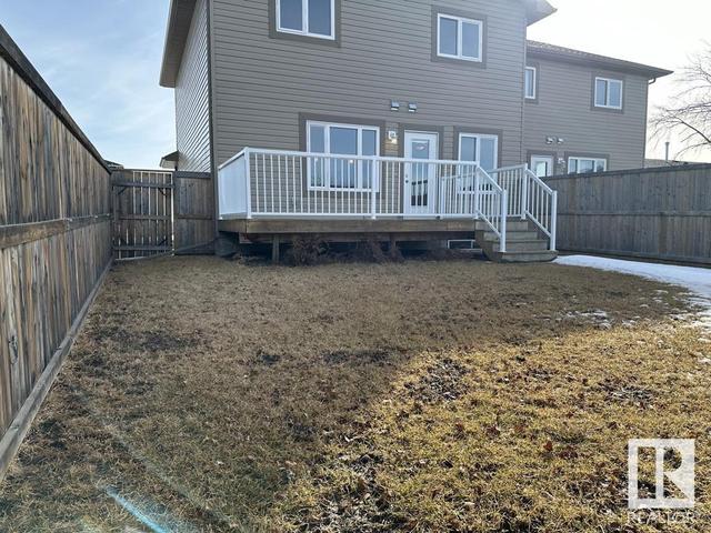 4914 47 St, House semidetached with 3 bedrooms, 2 bathrooms and null parking in Redwater AB | Image 41