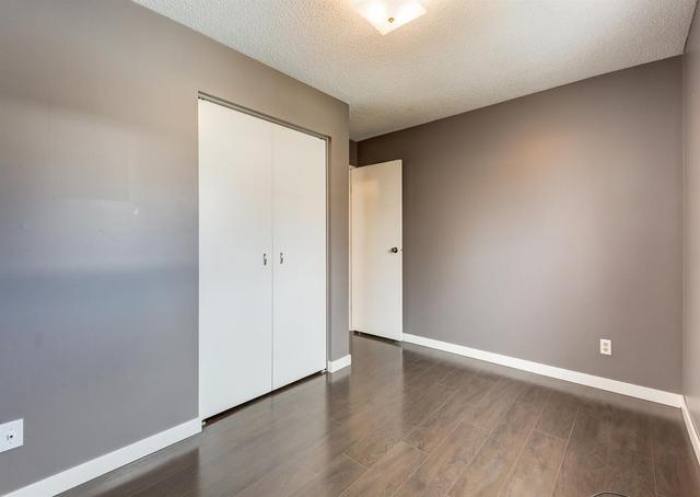 16 Sunvale Crescent Se, House detached with 3 bedrooms, 2 bathrooms and 1 parking in Calgary AB | Image 20