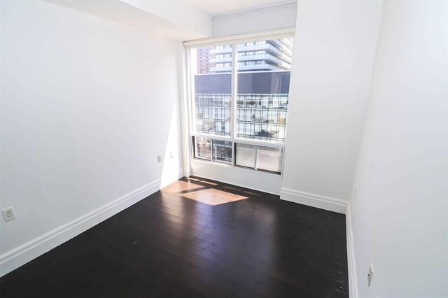 1111 - 85 Bloor St E, Condo with 2 bedrooms, 2 bathrooms and 1 parking in Toronto ON | Image 17
