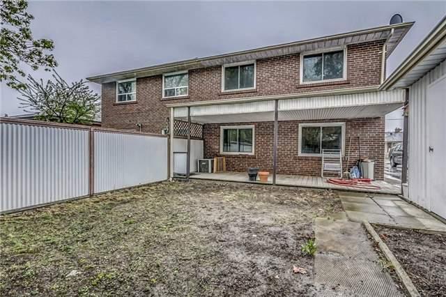 3643 Holden Cres, House semidetached with 4 bedrooms, 2 bathrooms and 5 parking in Mississauga ON | Image 19