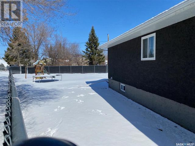1340 Goshen Place, House detached with 4 bedrooms, 2 bathrooms and null parking in Prince Albert SK | Image 23