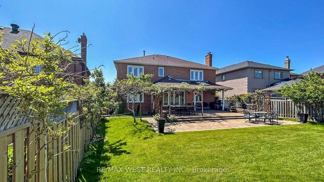 175 Valeria Blvd, House detached with 4 bedrooms, 4 bathrooms and 6 parking in Vaughan ON | Image 13