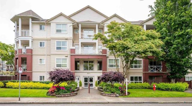 433 - 8068 120a Street, Condo with 2 bedrooms, 2 bathrooms and 1 parking in Surrey BC | Card Image