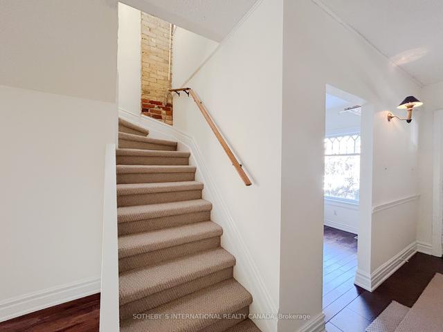 41 Geneva Ave, House attached with 3 bedrooms, 2 bathrooms and 0 parking in Toronto ON | Image 17