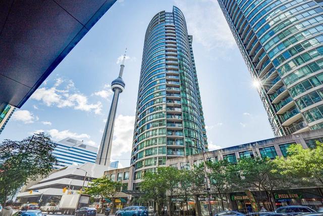 608 - 361 Front St W, Condo with 2 bedrooms, 2 bathrooms and 1 parking in Toronto ON | Image 1