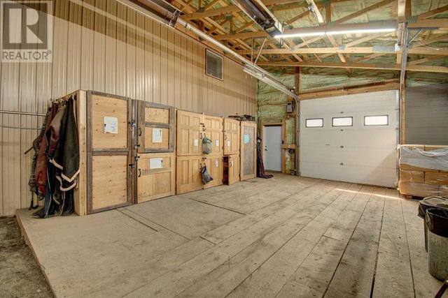 232060 Range Road 245, Home with 3 bedrooms, 2 bathrooms and null parking in Wheatland County AB | Image 48