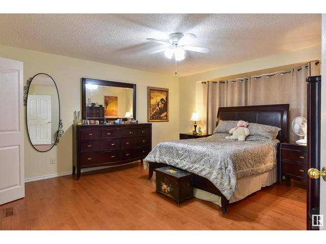 16 - 17418 98a Av Nw, House attached with 2 bedrooms, 2 bathrooms and 4 parking in Edmonton AB | Image 18
