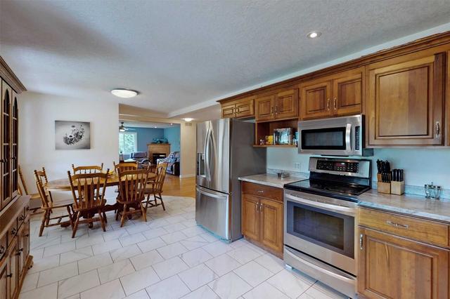 7403 Wellington Road 10, Rd, House detached with 3 bedrooms, 4 bathrooms and 12 parking in Mapleton ON | Image 39