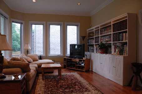 161 Munro Blvd, House detached with 5 bedrooms, 9 bathrooms and 3 parking in Toronto ON | Image 3
