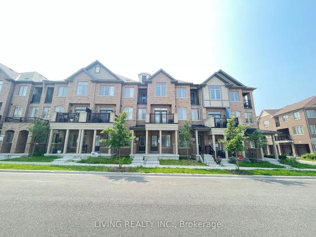 147 Frederick Wilson Ave, Townhouse with 3 bedrooms, 3 bathrooms and 2 parking in Markham ON | Image 1