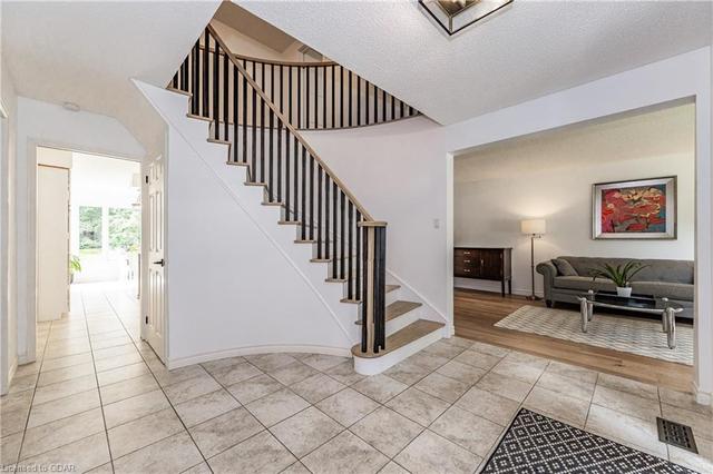 16 Fernbank Place, House detached with 4 bedrooms, 3 bathrooms and 4 parking in Guelph ON | Image 50