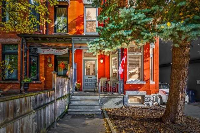 287 Lisgar St, House semidetached with 5 bedrooms, 4 bathrooms and 3 parking in Toronto ON | Image 12