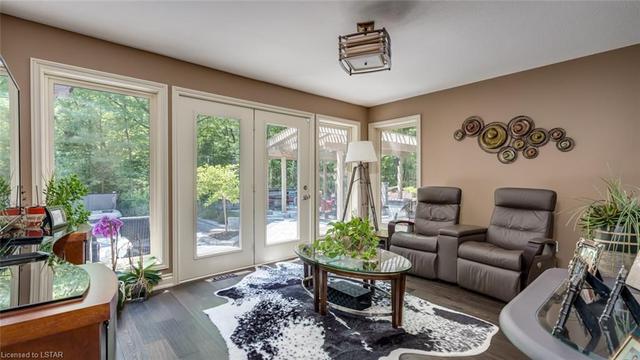 10219 Pinetree Drive, House detached with 4 bedrooms, 3 bathrooms and 10 parking in Lambton Shores ON | Image 26