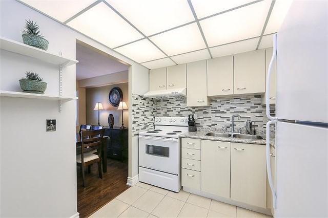 806 - 115 Hillcrest Ave, Condo with 1 bedrooms, 1 bathrooms and 1 parking in Mississauga ON | Image 9