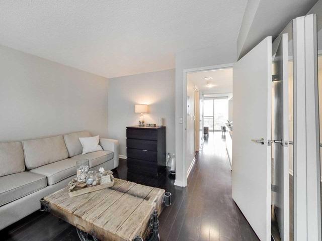 922 - 388 Richmond St W, Condo with 2 bedrooms, 2 bathrooms and 0 parking in Toronto ON | Image 16