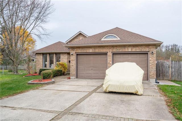 288 Forest Glen Drive, House detached with 3 bedrooms, 2 bathrooms and 6 parking in Wellington North ON | Image 1